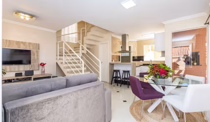Sobrado em condomínio - 3 dormitórios/1 suíte à venda, 149 m² por R$ 780.000 - Barreirinha - Curitiba/PR