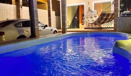 Venda casa triplex em Ipitanga