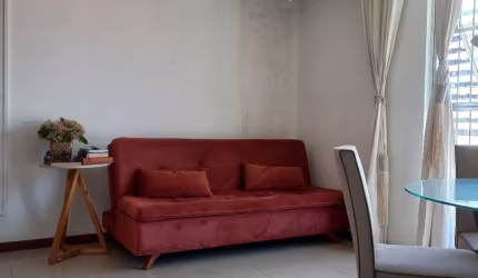 VENDO EXCELENTE 1/4 PORTEIRA FECHADA PITUBA