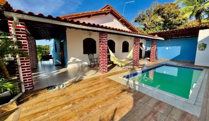 Bela chácara com piscina