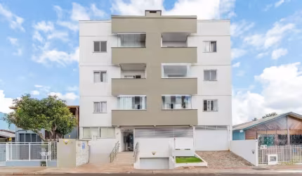 *Apartamento semi mobiliado no Jardim América*