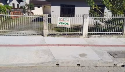 Casa com 2 quartos à venda na Rua Afonso Lenzi, 53, Vila Nova, Joinville por R$ 350.000