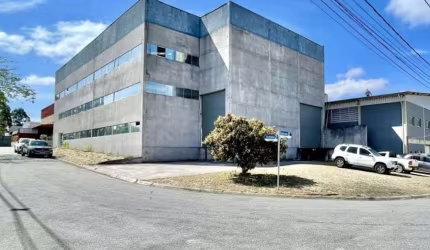 Barracão / Galpão / Depósito com 2 salas para alugar na Rua Serra Da Mantiqueira, 73, Centro, Vargem Grande Paulista por R$ 32.000
