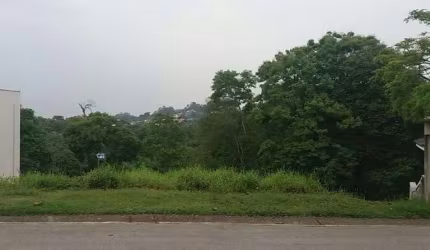 Terreno à venda na Alameda Turmalina, 204, Golf Gardens, Carapicuíba por R$ 490.000