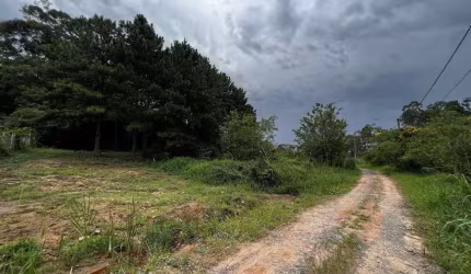 Terreno à venda na Rua Corredeiras, Chácara Santa Lúcia, Carapicuíba por R$ 390.000