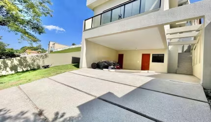 Casa com 3 quartos à venda na Alameda Lírios do Vale, 321, Residencial dos Lagos, Cotia por R$ 1.590.000