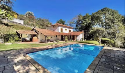 Casa em condomínio fechado com 3 quartos à venda na Rua do Pedregal, 200, Jardim Branca Flor, Embu das Artes por R$ 1.760.000