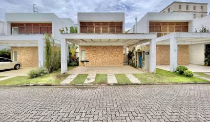 Casa com 3 quartos à venda na Estrada dos Estudantes, 1600, Granja Viana II, Cotia por R$ 940.000