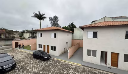 Casa com 2 quartos à venda na Estrada do Paiol, 315, Chácara Belverde, Vargem Grande Paulista por R$ 320.000