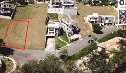 Terreno à venda na Alameda das Colinas, Residencial dos Lagos, Cotia por R$ 245.000