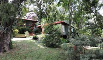 Casa em condomínio fechado com 3 quartos à venda na Estrada Aldeinha, 1495, Jardim Marilu, Carapicuíba por R$ 1.650.000