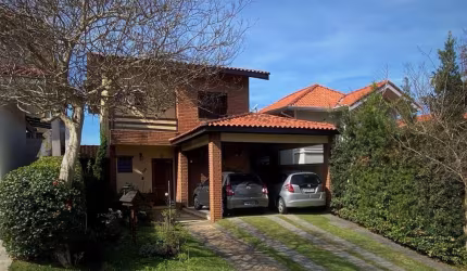 Casa com 4 quartos à venda na Rua Adib Auada, 111, Jardim Lambreta, Cotia por R$ 1.190.000