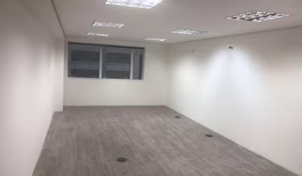 Sala comercial para alugar na Rodovia Raposo Tavares, Km 22,14 - Granja Viana, Cotia/SP, Lajeado, Cotia, 39 m2 por R$ 2.750