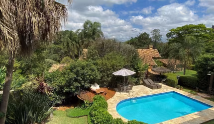 Casa com 3 quartos à venda na Rua São Nicolau, 53, Vila Santo Antônio, Cotia por R$ 2.200.000