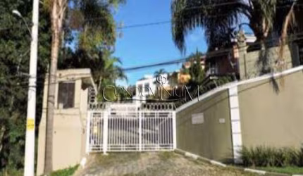 CASA RESIDENCIAL À VENDA, CHÁCARA DOS JUNQUEIRAS, CARAPICUÍBA - CA0933.