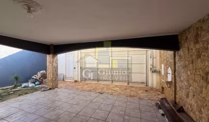 VENDA: Casa com 3 Dormitórios (sendo 1 suite), Garagem + Jardim, Vila Alemã, Rio Claro (SP) - CA1371
