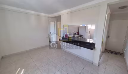 Apartamento com 2 Dormitórios, Mercado Interno e Garagem, Vila União, Campinas (SP) - AP1363