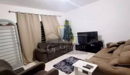 Casa com 2 Dormitórios (sendo 1 suíte) + Garagem, Vila Lemos, Campinas (SP) - CA1288