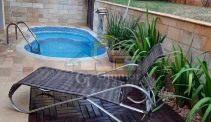 Casa no Condomínio Village Santa Cândida com 185m2, Pq. Rural Fazenda Santa Cândida, Campinas (SP) - CA858