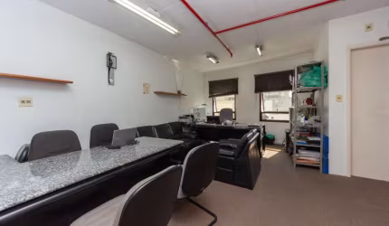 Conjunto comercial para venda, 43.4m²