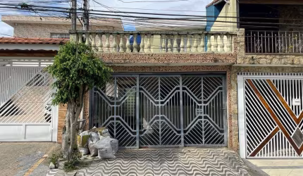 Sobrado para venda com 3 quartos, 215m²