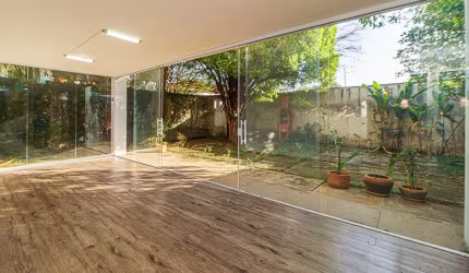 Casa comercial para venda, 334m²