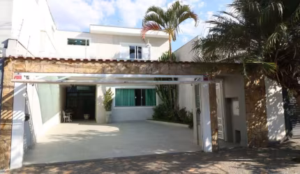 Sobrado para venda com 3 quartos, sendo 1 suíte, 190m²