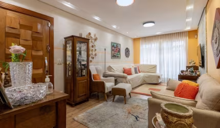 Casa tipo para venda com 3 quartos, sendo 3 suítes, 177m²