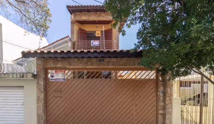 Sobrado para venda com 3 quartos, sendo 2 suítes, 213m²