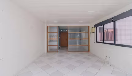 Conjunto comercial para venda, 42m²
