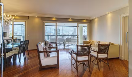 Apartamento tipo para venda com 4 quartos, sendo 3 suítes, 214m²