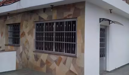 Casa tipo para venda com 3 quartos, sendo 1 suíte, 212m²