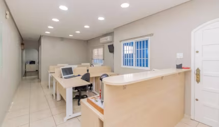 Casa comercial para venda, 135m²