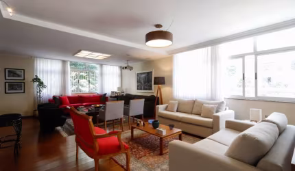 Apartamento tipo para venda com 3 quartos, sendo 1 suíte, 198m²