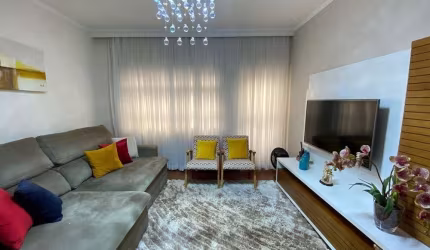 Casa tipo para venda com 3 quartos, 220m²