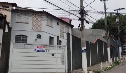 Casa de vila para venda com 3 quartos, sendo 1 suíte, 101m²