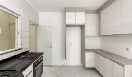 Sobrado para venda com 2 quartos, 78m²