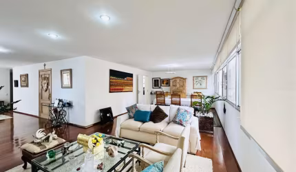 Apartamento tipo para venda com 3 quartos, sendo 1 suíte, 178m²
