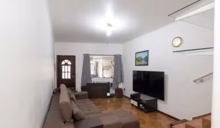 Sobrado para venda com 2 quartos, 130m²