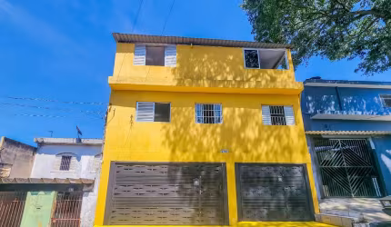 Sobrado para venda com 7 quartos, 262m²