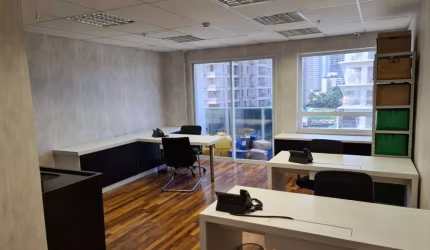 Conjunto comercial para venda, 37m²