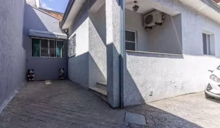 Casa tipo para venda com 4 quartos, sendo 3 suítes, 191m²
