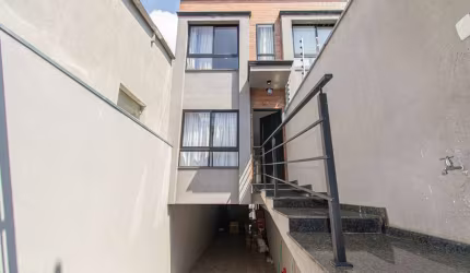 Casa tipo para venda com 3 quartos, sendo 3 suítes, 161m²