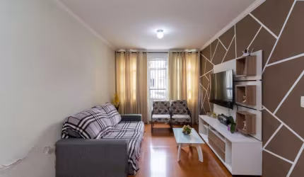 Sobrado para venda com 3 quartos, sendo 1 suíte, 217m²