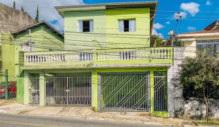Casa tipo para venda com 3 quartos, 100m²
