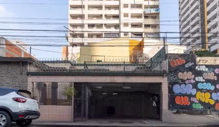 Casa tipo para venda com 2 quartos, 120m²