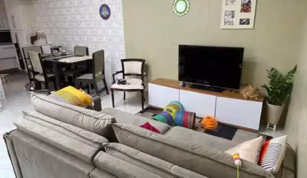 Sobrado para venda com 4 quartos, sendo 1 suíte, 140m²