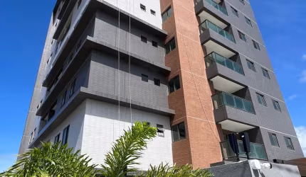 Apartamento com 02 quartos novo na Praia do Poço