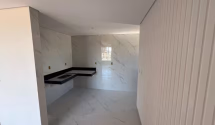 Excelente apartamento novo com 02 quartos