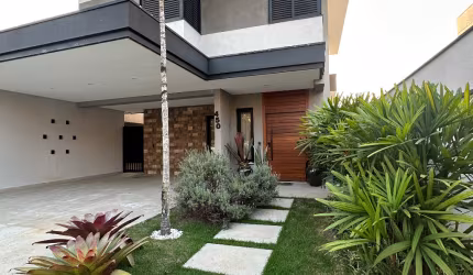 Sobrado com vista em condomínio no urbanova